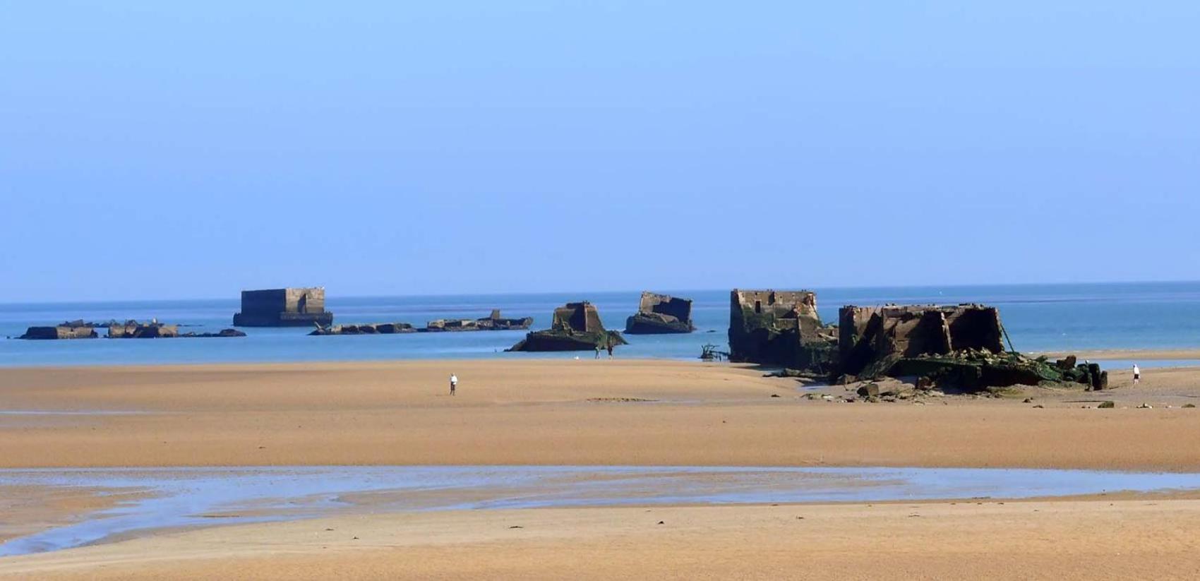 Les Pieds Dans L'Eau - Acces Direct A La Plage Bernieres-sur-Mer Ngoại thất bức ảnh