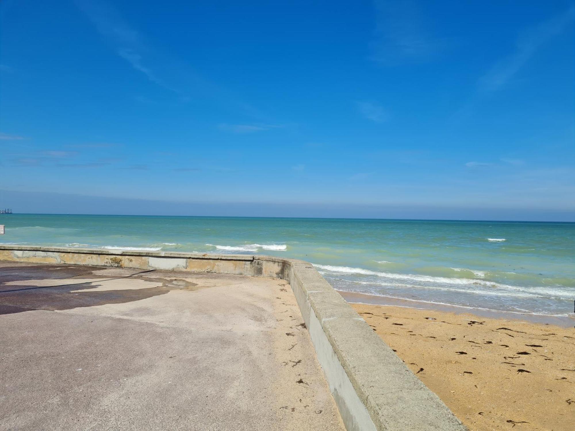 Les Pieds Dans L'Eau - Acces Direct A La Plage Bernieres-sur-Mer Ngoại thất bức ảnh